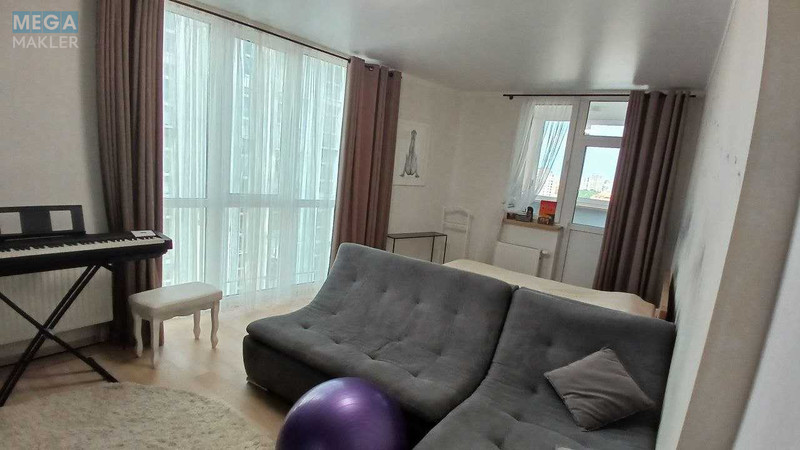 Оренда 3 кімнатної квартири, <a class="location-link" href="/kiev/" title="Недвижимость Київ">Київ</a>, <a class="location-link" href="/kiev/shevchenkovskij/" title="Недвижимость Шевченківський район">Шевченківський р-н</a>, Григорія Андрющенка вул., 6Г (изображение 9)