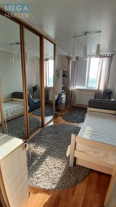 Оренда 3 кімнатної квартири, <a class="location-link" href="/kiev/" title="Недвижимость Київ">Київ</a>, <a class="location-link" href="/kiev/shevchenkovskij/" title="Недвижимость Шевченківський район">Шевченківський р-н</a>, Григорія Андрющенка вул., 6Г (изображение 11)