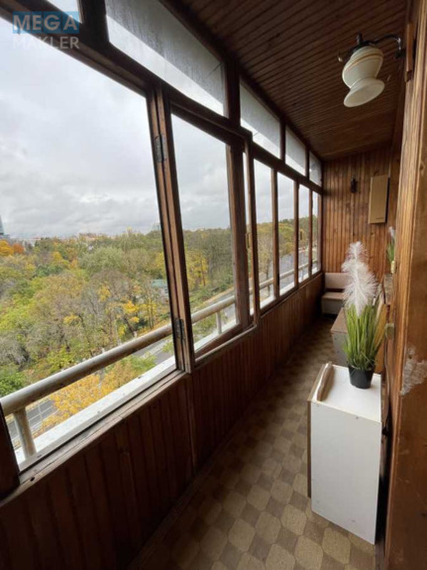 Оренда 2 кімнатної квартири, <a class="location-link" href="/kiev/" title="Недвижимость Київ">Київ</a>, <a class="location-link" href="/kiev/shevchenkovskij/" title="Недвижимость Шевченківський район">Шевченківський р-н</a>, Льва Толстого вул., 33 (изображение 11)