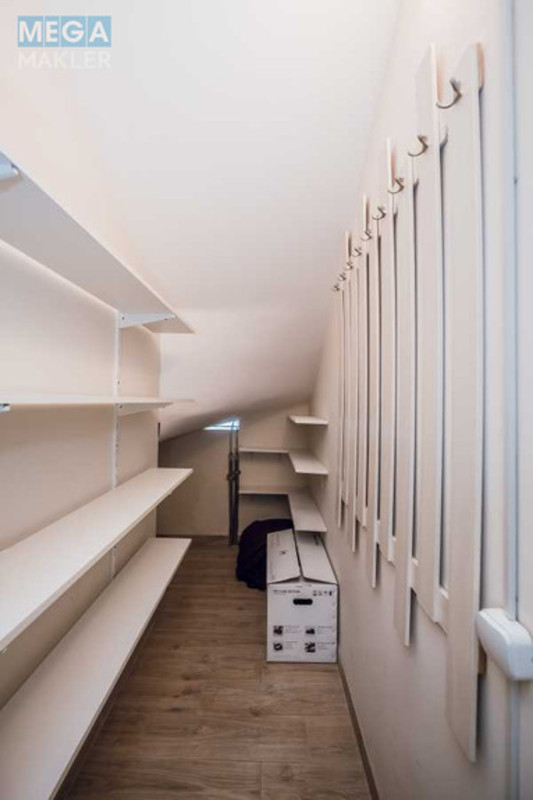 Оренда дома, <a class="location-link" href="/kiev/" title="Недвижимость Київ">Київ</a>, <a class="location-link" href="/kiev/solomenskij/" title="Недвижимость Солом'янський район">Солом'янський р-н</a>, Московская ул., 22 (изображение 10)