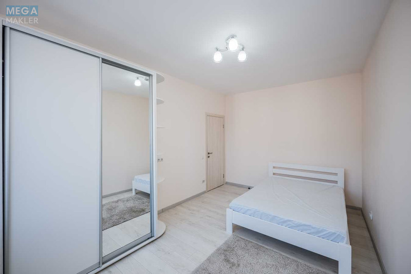 Оренда дома, <a class="location-link" href="/kiev/" title="Недвижимость Київ">Київ</a>, <a class="location-link" href="/kiev/solomenskij/" title="Недвижимость Солом'янський район">Солом'янський р-н</a>, Московская ул., 22 (изображение 17)