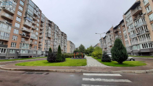Продаж 3 кімнатної квартири (105/53/13), 8 пов. 9 пов. будинку, <a class="location-link" href="/kiev/" title="Недвижимость Київ">Київ</a>, <a class="location-link" href="/kiev/goloseevskij/" title="Недвижимость Голосіївський район">Голосіївський р-н</a>, Метрологічна вул., 40б (изображение 18)