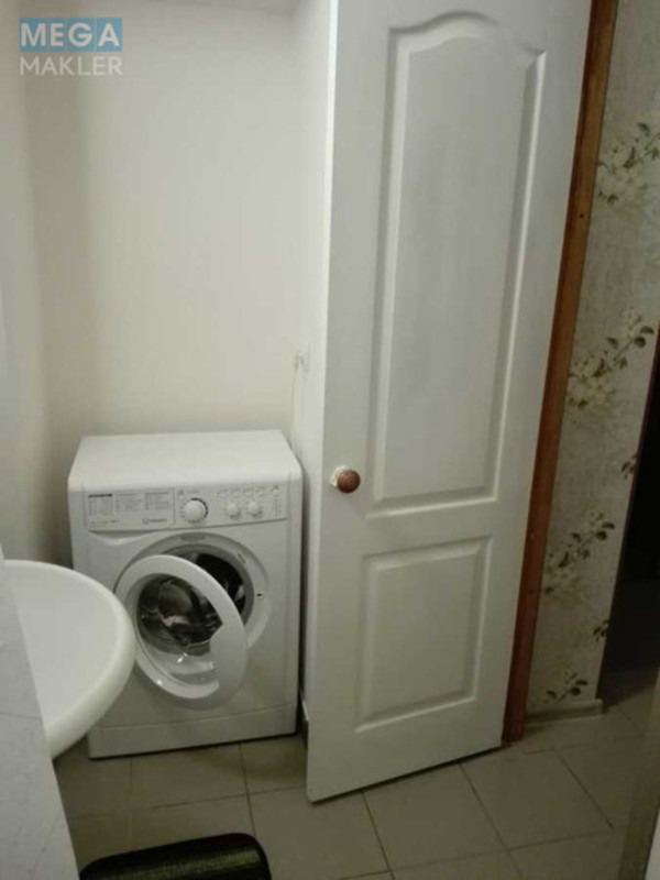 Оренда 1 кімнатної квартири, <a class="location-link" href="/odessa/" title="Недвижимость Одеса">Одеса</a>, <a class="location-link" href="/odessa/suvorovskij/" title="Недвижимость Суворовський район">Суворовський р-н</a>, Атамана Головатого, 33 (изображение 2)