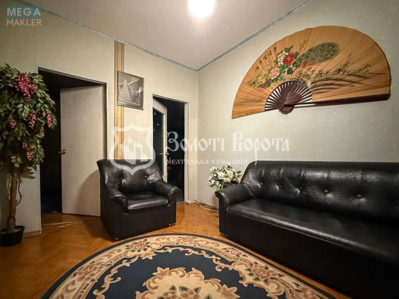 Продаж 5 кімнатної квартири (133/98/11), 1 пов. 10 пов. будинку, <a class="location-link" href="/kiev/" title="Недвижимость Київ">Київ</a>, <a class="location-link" href="/kiev/darnickij/" title="Недвижимость Дарницький район">Дарницький р-н</a>, Петра Григоренка просп., 3в (изображение 16)