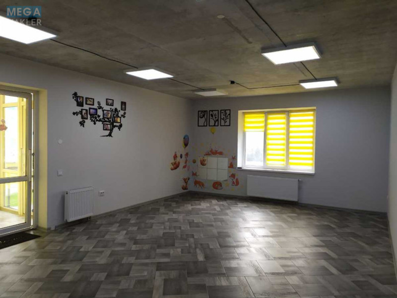 Оренда комерційної нерухомості, 64,20&nbsp;кв.м, под офис, <a class="location-link" href="/novoselki-selo-kv-kievo-svyatoshinskij-rajon/" title="Недвижимость Новосілки">Новосілки</a>, Приміська, 26Б (изображение 2)