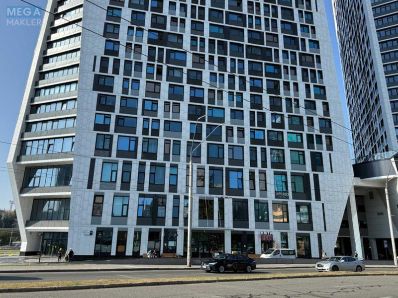 Оренда окремої будівлі/побудови, 800&nbsp;кв.м, <a class="location-link" href="/kiev/" title="Недвижимость Київ">Київ</a>, <a class="location-link" href="/kiev/shevchenkovskij/" title="Недвижимость Шевченківський район">Шевченківський р-н</a>, Берестейський просп., 11 (изображение 6)