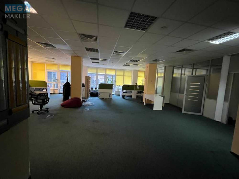 Оренда комерційної нерухомості, 1&nbsp;300&nbsp;кв.м, под офис, <a class="location-link" href="/kiev/" title="Недвижимость Київ">Київ</a>, <a class="location-link" href="/kiev/pecherskij/" title="Недвижимость Печерський район">Печерський р-н</a>, Евгения Коновальца ул., 36Д (изображение 6)