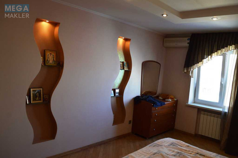 Оренда 3 кімнатної квартири, <a class="location-link" href="/kiev/" title="Недвижимость Київ">Київ</a>, <a class="location-link" href="/kiev/desnyanskij/" title="Недвижимость Деснянський район">Деснянський р-н</a>, Оноре де Бальзака вул., 55в (изображение 24)