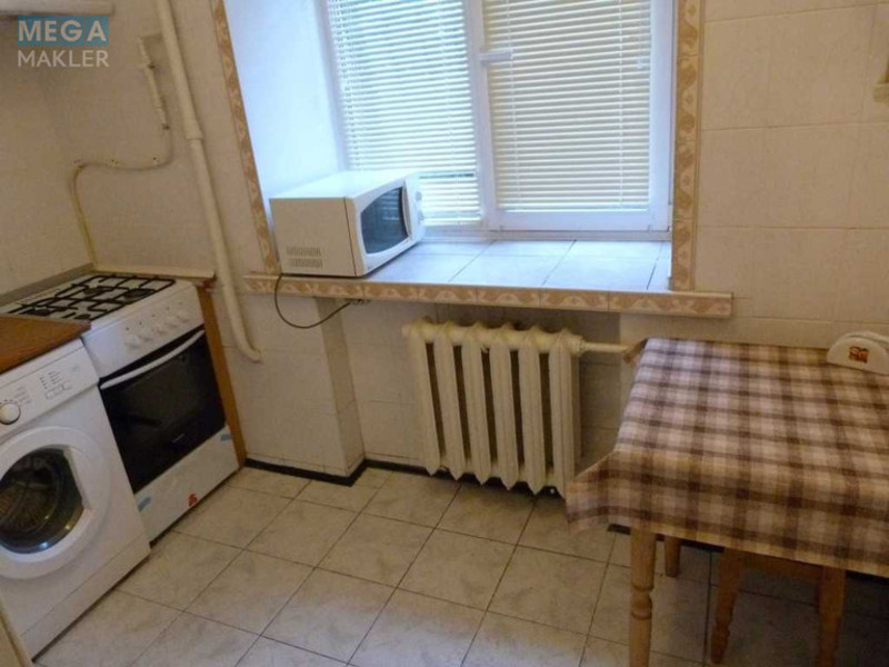 Оренда 3 кімнатної квартири, <a class="location-link" href="/kiev/" title="Недвижимость Київ">Київ</a>, <a class="location-link" href="/kiev/shevchenkovskij/" title="Недвижимость Шевченківський район">Шевченківський р-н</a>, Берестейский просп., 20 (изображение 8)