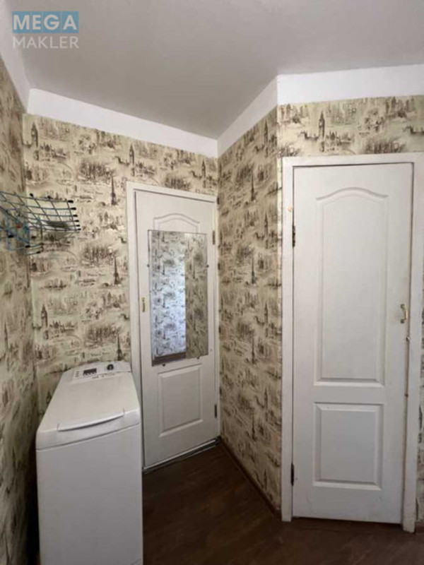 Продаж 1 кімнатної квартири (31,9/18/5,2), 8 пов. 9 пов. будинку, <a class="location-link" href="/kiev/" title="Недвижимость Київ">Київ</a>, <a class="location-link" href="/kiev/podolskij/" title="Недвижимость Подільський район">Подільський р-н</a>, Полкова вул., 55 (изображение 6)