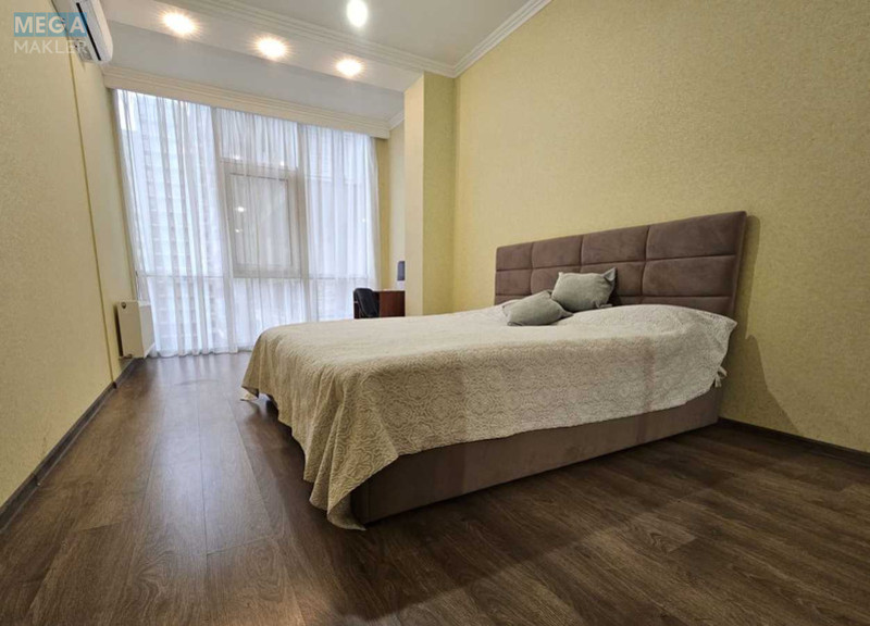 Оренда 3 кімнатної квартири, <a class="location-link" href="/odessa/" title="Недвижимость Одеса">Одеса</a>, <a class="location-link" href="/odessa/kievskij/" title="Недвижимость Київський район">Київський р-н</a>, Жемчужная, 3 (изображение 2)