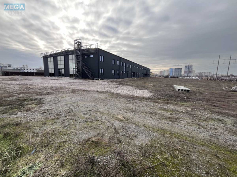 Продаж окремої будівлі/побудови, 3&nbsp;100&nbsp;кв.м, <a class="location-link" href="/brovary/" title="Недвижимость Бровари">Бровари</a>, Окружна (изображение 6)