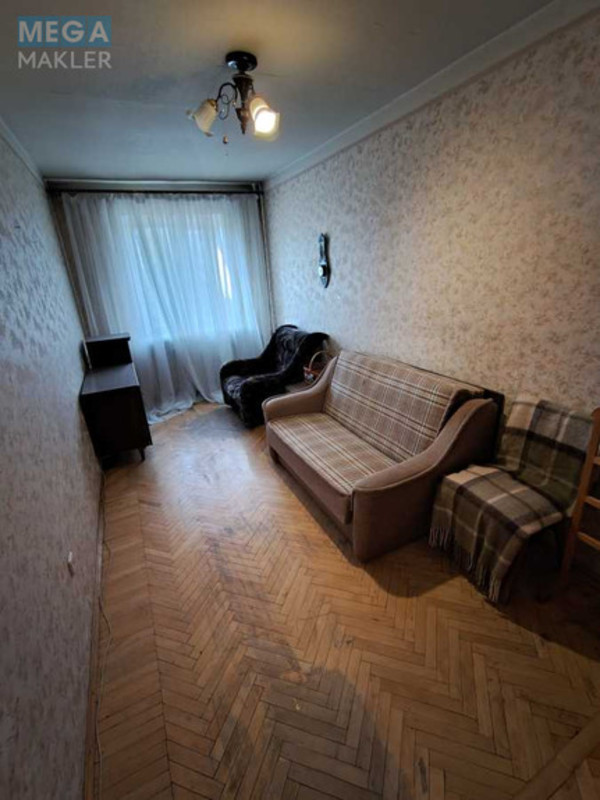 Продаж 2 кімнатної квартири (42/26/6), 5 пов. 5 пов. будинку, <a class="location-link" href="/kiev/" title="Недвижимость Київ">Київ</a>, <a class="location-link" href="/kiev/solomenskij/" title="Недвижимость Солом'янський район">Солом'янський р-н</a>, Вацлава Гавела бульв., 75 (изображение 7)