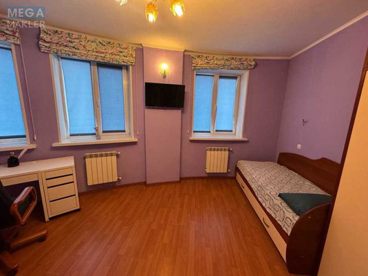 Оренда 2 кімнатної квартири, <a class="location-link" href="/kiev/" title="Недвижимость Київ">Київ</a>, <a class="location-link" href="/kiev/darnickij/" title="Недвижимость Дарницький район">Дарницький р-н</a>, Анни Ахматової вул., 13д (изображение 2)