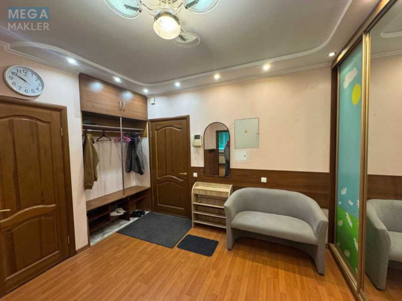 Оренда 2 кімнатної квартири, <a class="location-link" href="/kiev/" title="Недвижимость Київ">Київ</a>, <a class="location-link" href="/kiev/darnickij/" title="Недвижимость Дарницький район">Дарницький р-н</a>, Анни Ахматової вул., 13д (изображение 6)