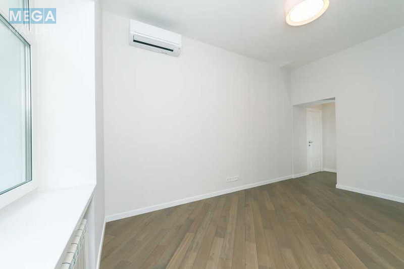 Оренда 3 кімнатної квартири, <a class="location-link" href="/kiev/" title="Недвижимость Київ">Київ</a>, <a class="location-link" href="/kiev/goloseevskij/" title="Недвижимость Голосіївський район">Голосіївський р-н</a>, Большая Васильковская ул., 36 (изображение 6)