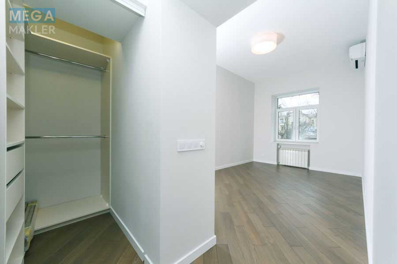 Оренда 3 кімнатної квартири, <a class="location-link" href="/kiev/" title="Недвижимость Київ">Київ</a>, <a class="location-link" href="/kiev/goloseevskij/" title="Недвижимость Голосіївський район">Голосіївський р-н</a>, Большая Васильковская ул., 36 (изображение 8)