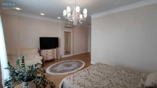 Оренда 3 кімнатної квартири, <a class="location-link" href="/kiev/" title="Недвижимость Київ">Київ</a>, <a class="location-link" href="/kiev/pecherskij/" title="Недвижимость Печерський район">Печерський р-н</a>, Євгена Коновальця вул., 44А (изображение 21)