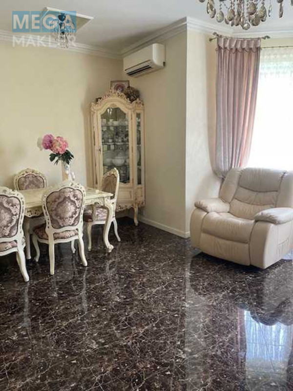 Продаж дома, 2&nbsp;поверху, 210&nbsp;кв.м, 8&nbsp;кімнат, ділянка 62&nbsp;сотки, <a class="location-link" href="/evminka/" title="Недвижимость Євминка">Євминка</a>, 1 мая, 47 (изображение 25)