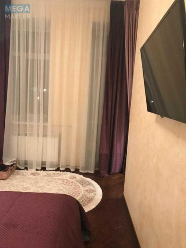 Оренда 2 кімнатної квартири, <a class="location-link" href="/kiev/" title="Недвижимость Київ">Київ</a>, <a class="location-link" href="/kiev/shevchenkovskij/" title="Недвижимость Шевченківський район">Шевченківський р-н</a>, Симона Петлюры ул., 8 (изображение 4)