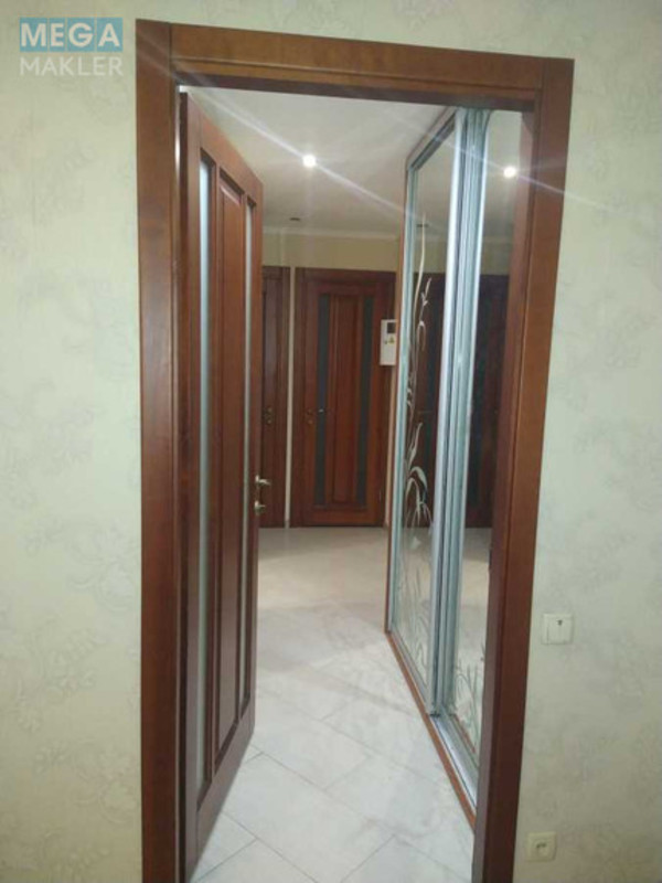 Оренда 2 кімнатної квартири, <a class="location-link" href="/kiev/" title="Недвижимость Київ">Київ</a>, <a class="location-link" href="/kiev/desnyanskij/" title="Недвижимость Деснянський район">Деснянський р-н</a>, Академика Курчатова ул. (изображение 22)