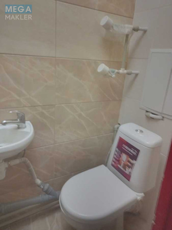 Продаж 1 кімнатної квартири (29/16/5,8), 2 пов. 9 пов. будинку, <a class="location-link" href="/kiev/" title="Недвижимость Київ">Київ</a>, <a class="location-link" href="/kiev/solomenskij/" title="Недвижимость Солом'янський район">Солом'янський р-н</a>, Васильченко ул., 12 (изображение 6)