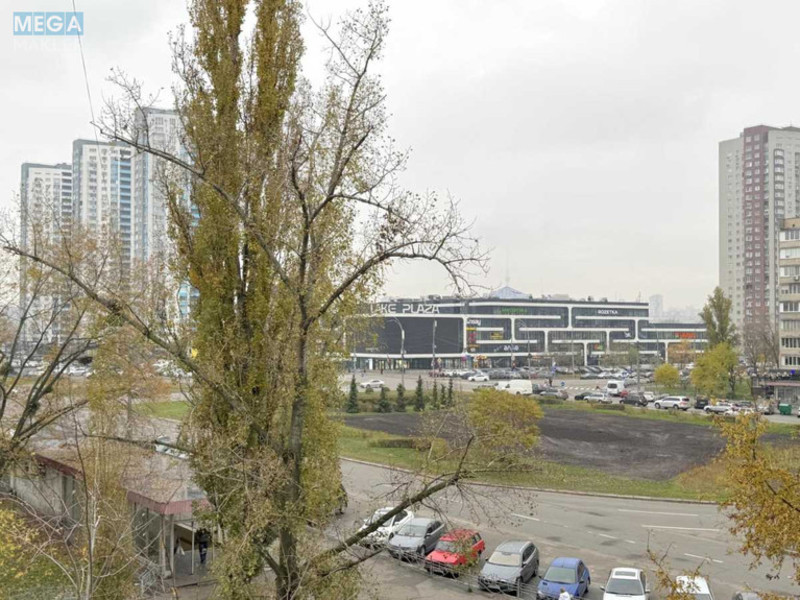 Продаж 2 кімнатної квартири (50/28/7), 4 пов. 9 пов. будинку, <a class="location-link" href="/kiev/" title="Недвижимость Київ">Київ</a>, <a class="location-link" href="/kiev/obolonskij/" title="Недвижимость Оболонський район">Оболонський р-н</a>, Оболонський просп., 10 (изображение 9)