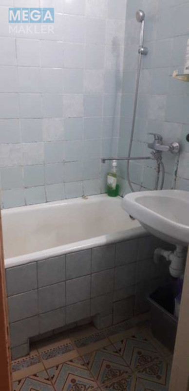 Продаж 2 кімнатної квартири (45/28/6), 3 пов. 9 пов. будинку, <a class="location-link" href="/kiev/" title="Недвижимость Київ">Київ</a>, <a class="location-link" href="/kiev/solomenskij/" title="Недвижимость Солом'янський район">Солом'янський р-н</a>, Александра Пироговского ул., 8 (изображение 12)