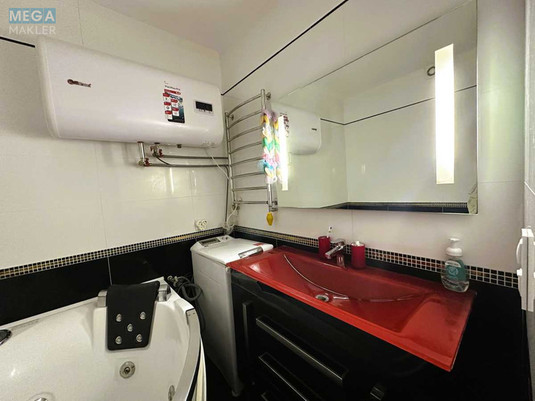 Оренда 2 кімнатної квартири, <a class="location-link" href="/kiev/" title="Недвижимость Київ">Київ</a>, <a class="location-link" href="/kiev/shevchenkovskij/" title="Недвижимость Шевченківський район">Шевченківський р-н</a>, Сікорського вул., 1 (изображение 13)