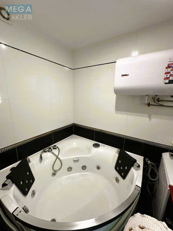 Оренда 2 кімнатної квартири, <a class="location-link" href="/kiev/" title="Недвижимость Київ">Київ</a>, <a class="location-link" href="/kiev/shevchenkovskij/" title="Недвижимость Шевченківський район">Шевченківський р-н</a>, Сікорського вул., 1 (изображение 14)