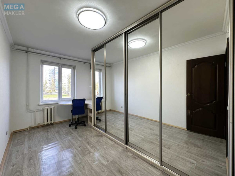 Продаж 3 кімнатної квартири (56/39/6), 2 пов. 9 пов. будинку, <a class="location-link" href="/kiev/" title="Недвижимость Київ">Київ</a>, <a class="location-link" href="/kiev/dneprovskij/" title="Недвижимость Дніпровський район">Дніпровський р-н</a>, Миропільська вул., 3 (изображение 9)