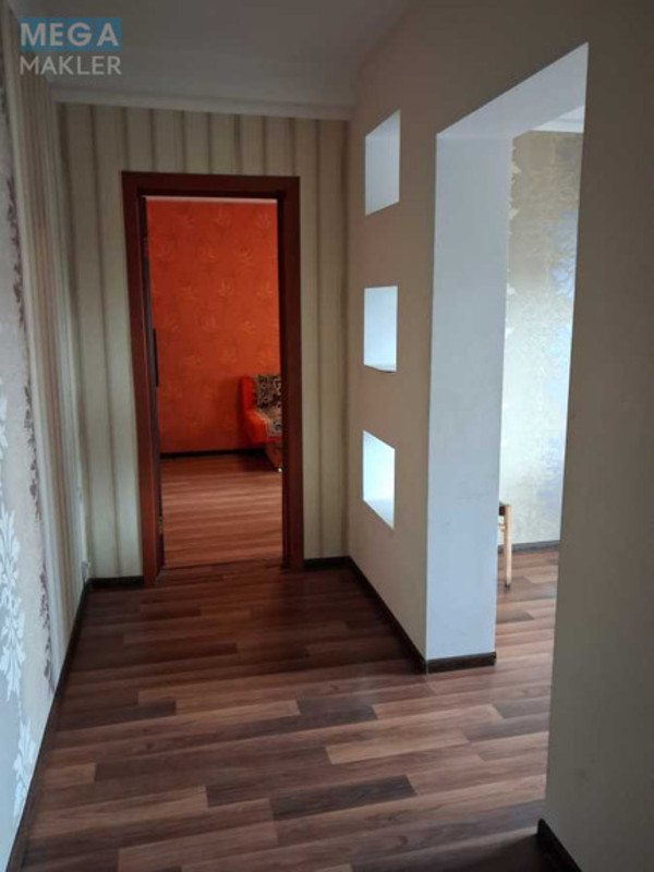 Продаж 3 кімнатної квартири (57/41/7), 8 пов. 9 пов. будинку, <a class="location-link" href="/kiev/" title="Недвижимость Київ">Київ</a>, <a class="location-link" href="/kiev/desnyanskij/" title="Недвижимость Деснянський район">Деснянський р-н</a>, Лесной просп., 6а (изображение 3)