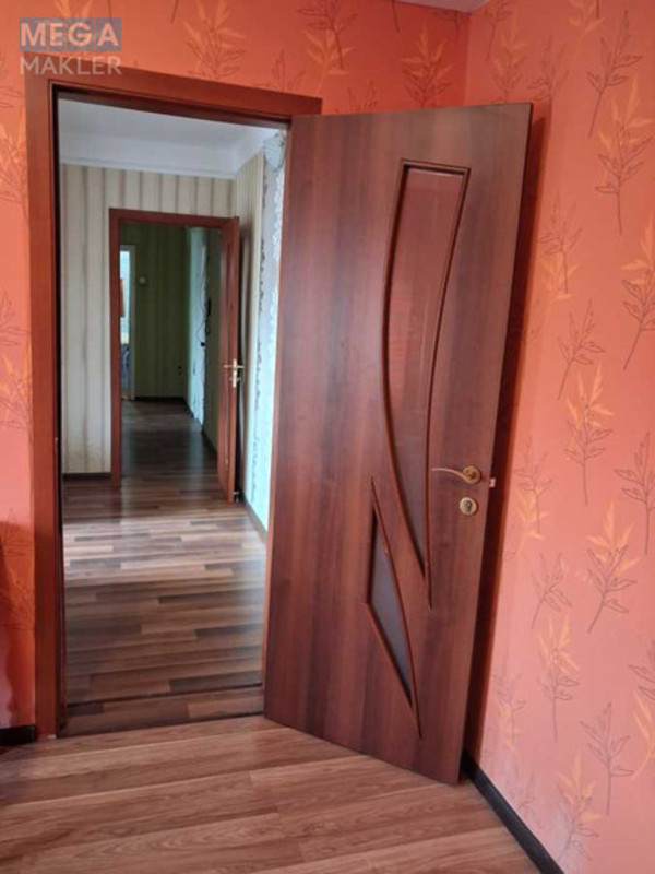 Продаж 3 кімнатної квартири (57/41/7), 8 пов. 9 пов. будинку, <a class="location-link" href="/kiev/" title="Недвижимость Київ">Київ</a>, <a class="location-link" href="/kiev/desnyanskij/" title="Недвижимость Деснянський район">Деснянський р-н</a>, Лесной просп., 6а (изображение 4)