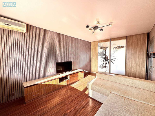 Продаж 1 кімнатної квартири (37,7/18/9,2), 12 пов. 12 пов. будинку, <a class="location-link" href="/kiev/" title="Недвижимость Київ">Київ</a>, <a class="location-link" href="/kiev/obolonskij/" title="Недвижимость Оболонський район">Оболонський р-н</a>, Оболонский просп., 40 (изображение 4)