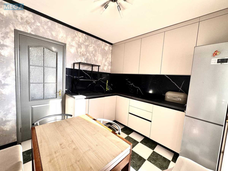 Продаж 1 кімнатної квартири (37,7/18/9,2), 12 пов. 12 пов. будинку, <a class="location-link" href="/kiev/" title="Недвижимость Київ">Київ</a>, <a class="location-link" href="/kiev/obolonskij/" title="Недвижимость Оболонський район">Оболонський р-н</a>, Оболонский просп., 40 (изображение 5)