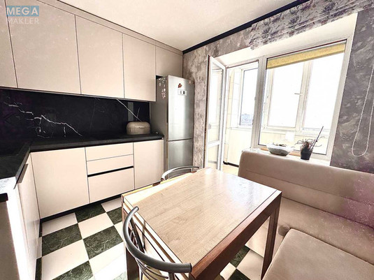 Продаж 1 кімнатної квартири (37,7/18/9,2), 12 пов. 12 пов. будинку, <a class="location-link" href="/kiev/" title="Недвижимость Київ">Київ</a>, <a class="location-link" href="/kiev/obolonskij/" title="Недвижимость Оболонський район">Оболонський р-н</a>, Оболонский просп., 40 (изображение 6)