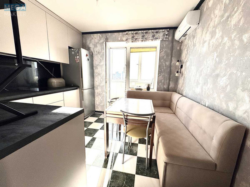 Продаж 1 кімнатної квартири (37,7/18/9,2), 12 пов. 12 пов. будинку, <a class="location-link" href="/kiev/" title="Недвижимость Київ">Київ</a>, <a class="location-link" href="/kiev/obolonskij/" title="Недвижимость Оболонський район">Оболонський р-н</a>, Оболонский просп., 40 (изображение 9)