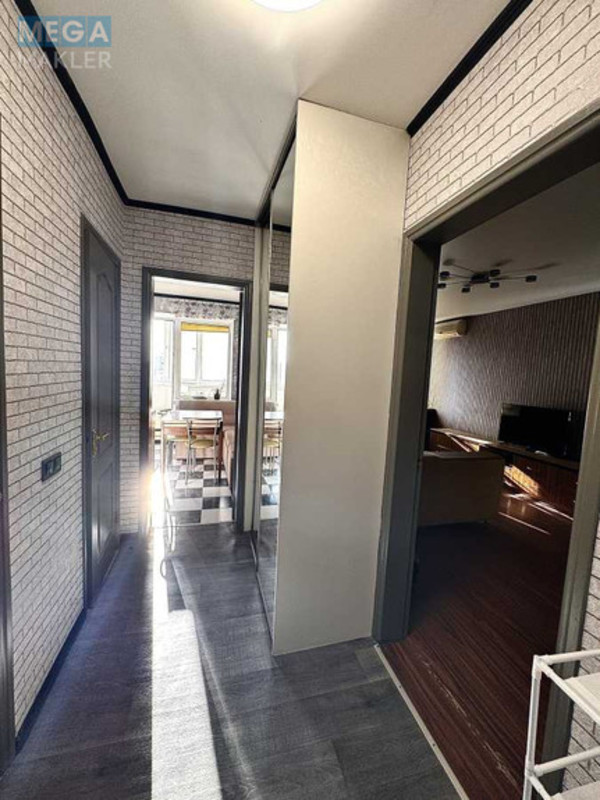 Продаж 1 кімнатної квартири (37,7/18/9,2), 12 пов. 12 пов. будинку, <a class="location-link" href="/kiev/" title="Недвижимость Київ">Київ</a>, <a class="location-link" href="/kiev/obolonskij/" title="Недвижимость Оболонський район">Оболонський р-н</a>, Оболонский просп., 40 (изображение 11)