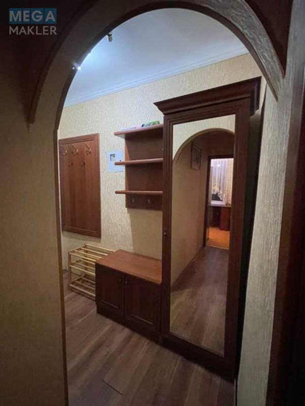 Оренда 2 кімнатної квартири, <a class="location-link" href="/kiev/" title="Недвижимость Київ">Київ</a>, <a class="location-link" href="/kiev/shevchenkovskij/" title="Недвижимость Шевченківський район">Шевченківський р-н</a>, Подвойского ул., 10 (изображение 5)