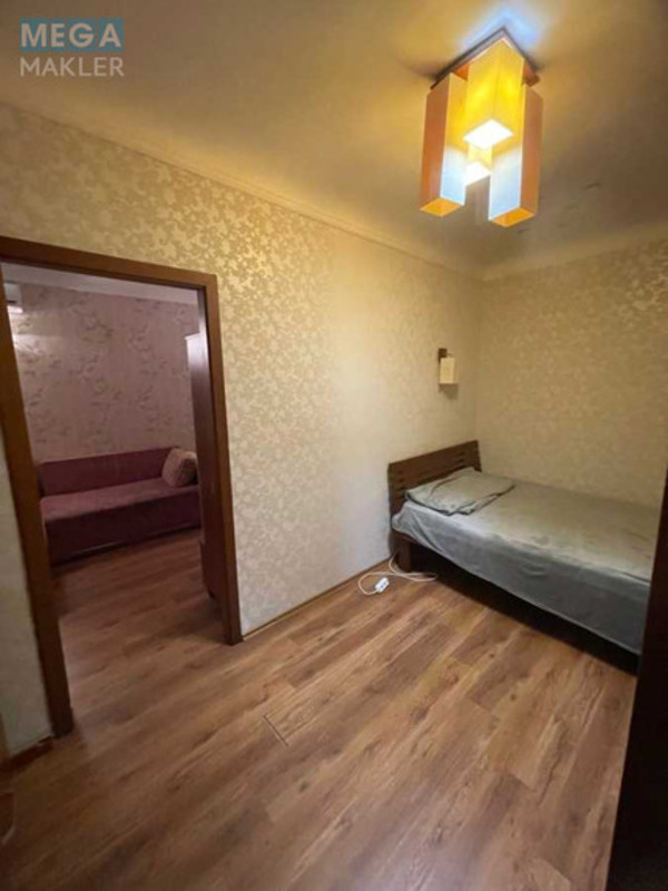 Оренда 2 кімнатної квартири, <a class="location-link" href="/kiev/" title="Недвижимость Київ">Київ</a>, <a class="location-link" href="/kiev/shevchenkovskij/" title="Недвижимость Шевченківський район">Шевченківський р-н</a>, Подвойского ул., 10 (изображение 11)