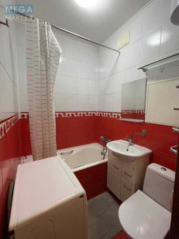 Оренда 2 кімнатної квартири, <a class="location-link" href="/kiev/" title="Недвижимость Київ">Київ</a>, <a class="location-link" href="/kiev/shevchenkovskij/" title="Недвижимость Шевченківський район">Шевченківський р-н</a>, Подвойского ул., 10 (изображение 13)