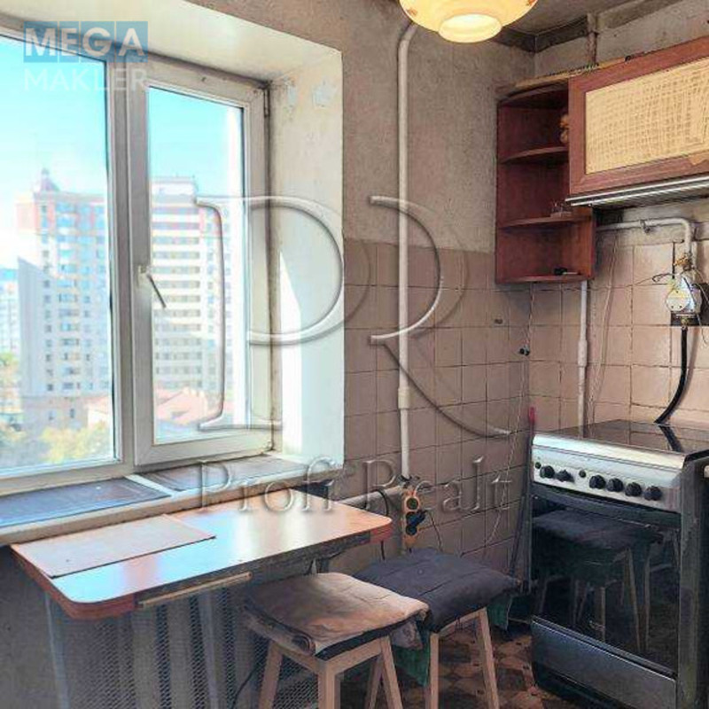 Продаж 2 кімнатної квартири (44/26/6), 7 пов. 9 пов. будинку, <a class="location-link" href="/kiev/" title="Недвижимость Київ">Київ</a>, <a class="location-link" href="/kiev/shevchenkovskij/" title="Недвижимость Шевченківський район">Шевченківський р-н</a>, Річна вулиця, 3 (изображение 4)