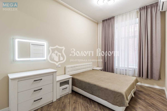 Продаж 2 кімнатної квартири (61,1/39,6/12), 3 пов. 3 пов. будинку, <a class="location-link" href="/kiev/" title="Недвижимость Київ">Київ</a>, <a class="location-link" href="/kiev/goloseevskij/" title="Недвижимость Голосіївський район">Голосіївський р-н</a>, Тарасівська вул., 19б (изображение 10)