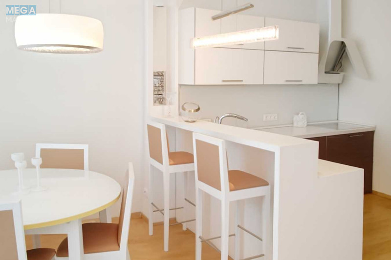 Оренда 3 кімнатної квартири, <a class="location-link" href="/kiev/" title="Недвижимость Київ">Київ</a>, <a class="location-link" href="/kiev/goloseevskij/" title="Недвижимость Голосіївський район">Голосіївський р-н</a>, Михайла Ломоносова вул., 56 (изображение 8)