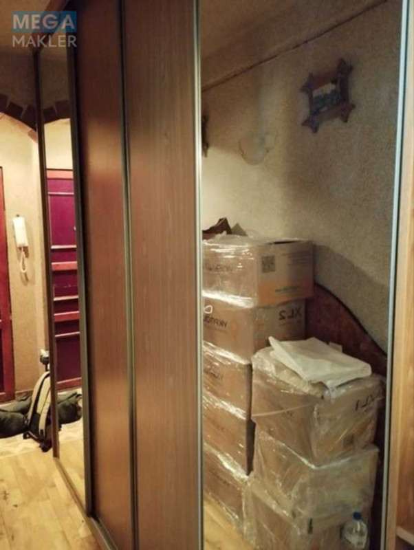 Продаж 3 кімнатної квартири (73/48/8), 8 пов. 9 пов. будинку, <a class="location-link" href="/kiev/" title="Недвижимость Київ">Київ</a>, <a class="location-link" href="/kiev/dneprovskij/" title="Недвижимость Дніпровський район">Дніпровський р-н</a>, Березняківська вул., 20 (изображение 4)