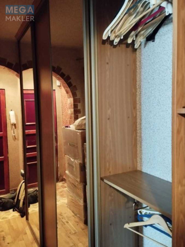 Продаж 3 кімнатної квартири (73/48/8), 8 пов. 9 пов. будинку, <a class="location-link" href="/kiev/" title="Недвижимость Київ">Київ</a>, <a class="location-link" href="/kiev/dneprovskij/" title="Недвижимость Дніпровський район">Дніпровський р-н</a>, Березняківська вул., 20 (изображение 5)