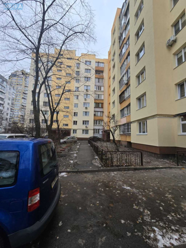 Продаж 3 кімнатної квартири (72/40/9), 8 пов. 9 пов. будинку, <a class="location-link" href="/kiev/" title="Недвижимость Київ">Київ</a>, <a class="location-link" href="/kiev/obolonskij/" title="Недвижимость Оболонський район">Оболонський р-н</a>, Северная ул., 54а (изображение 21)
