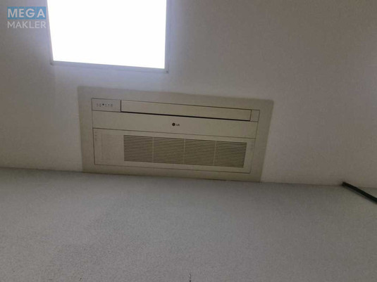 Продаж комерційної нерухомості, 163&nbsp;кв.м, под магазин, <a class="location-link" href="/kiev/" title="Недвижимость Київ">Київ</a>, <a class="location-link" href="/kiev/obolonskij/" title="Недвижимость Оболонський район">Оболонський р-н</a>, Героев Сталинграда просп., 8 (изображение 9)