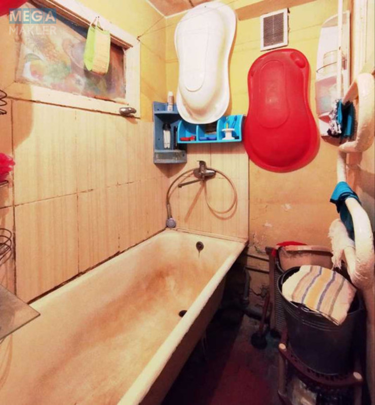 Продаж 3 кімнатної квартири (20,4/?/?), 3 пов. 9 пов. будинку, <a class="location-link" href="/kiev/" title="Недвижимость Київ">Київ</a>, <a class="location-link" href="/kiev/desnyanskij/" title="Недвижимость Деснянський район">Деснянський р-н</a>, Кубанської України  вул., 28 (изображение 12)