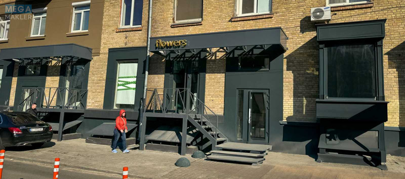 Оренда комерційної нерухомості, 80&nbsp;кв.м, под магазин, <a class="location-link" href="/kiev/" title="Недвижимость Київ">Київ</a>, <a class="location-link" href="/kiev/pecherskij/" title="Недвижимость Печерський район">Печерський р-н</a>, Іоанна Павла ІІ вул., 7 (изображение 3)